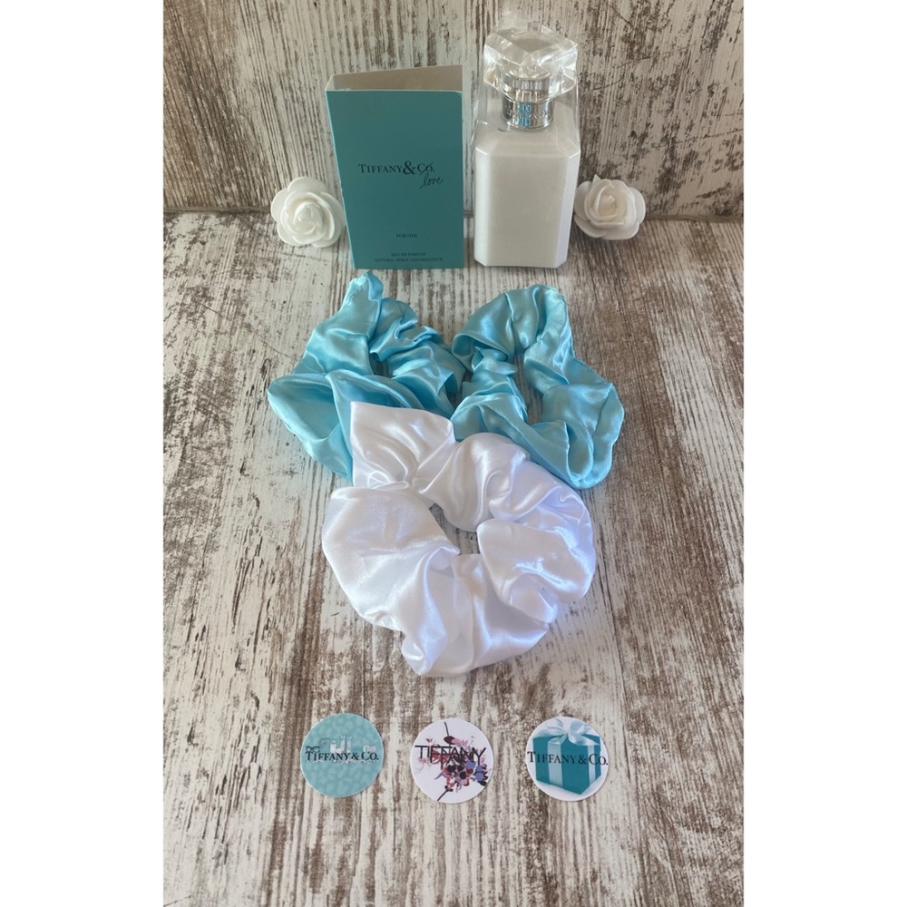 🎉 Host Pick 🎉 Brand new Tiffany & Co. exclusive bundle